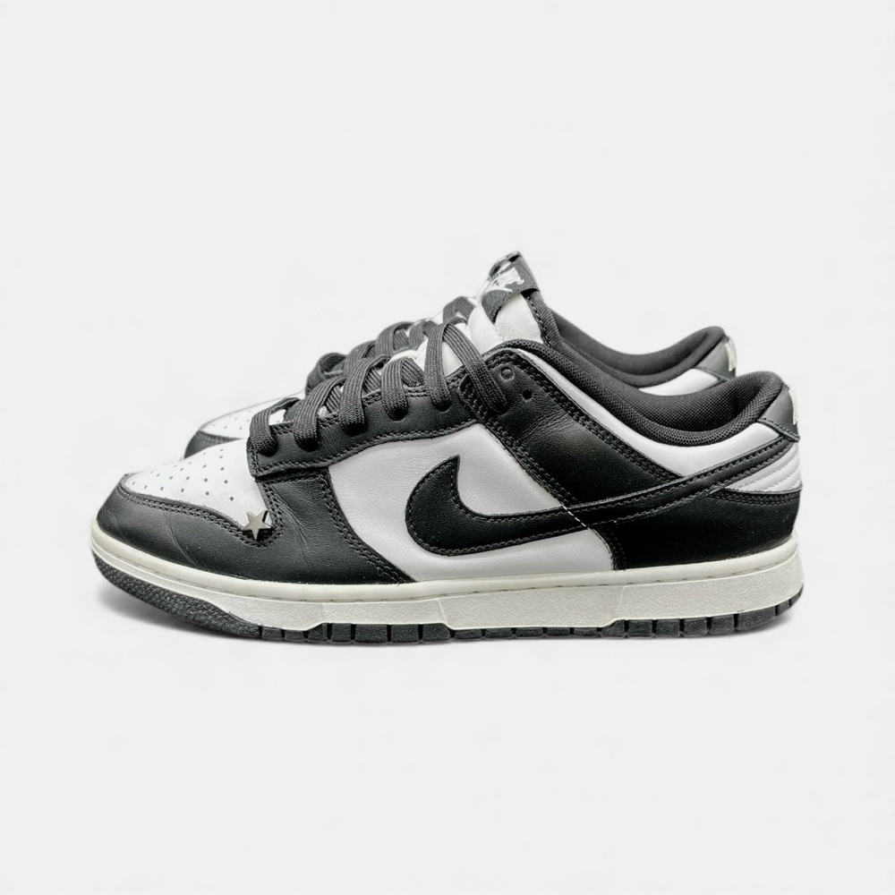 Nike Air Dunk Low Panda Mens size 9.5